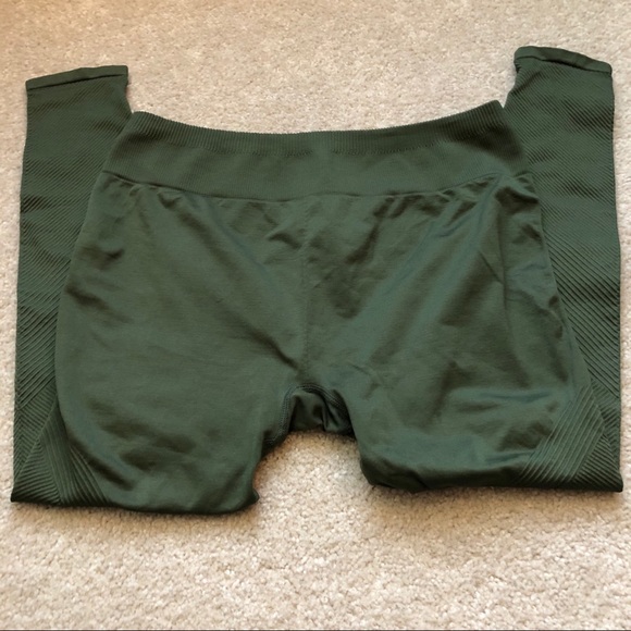 Fabletics Pants - Fabletics Seamless Mid Rise Statement Tights